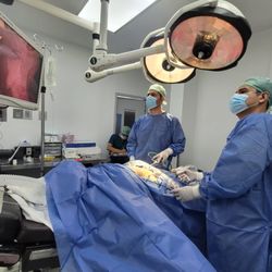 Hospital mi Doctor - Modern surgical rooms with all the equipment needed for a safe surgery.