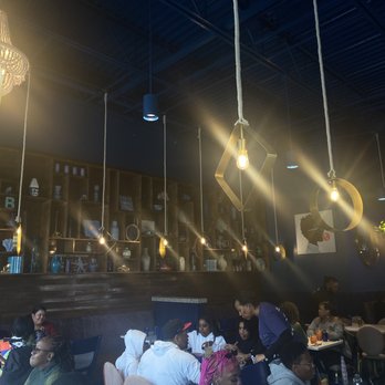 Just Brunch Breakfast Bar - Main room seating area - Breakfast & Brunch Near Me - Duluth, Georgia