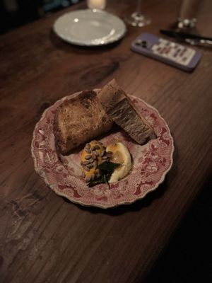 Rootstock Wine & Beer Bar by null