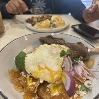 Helic International Bistro - Chilaquiles a Dos Salsas - Italian Near Me - Sacramento, California Helic International Bistro - Chilaquiles a Dos Salsas - Italian Near Me - Sacramento, California