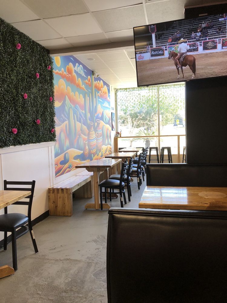 Mexican Street Grill & Drinks