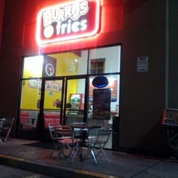 Burros & Fries - Para la Cena, Burros & Fries