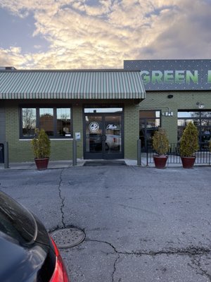 Green Lantern Pizza by null