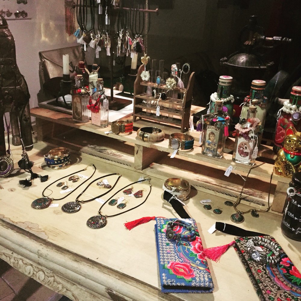 TOP 10 BEST Shopping near C. San Gregorio 17, 10252 Torrecillas de la  Tiesa, Spain - Updated 2026 - Yelp