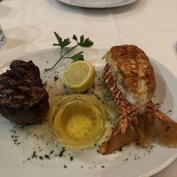 Eddie V's Prime Seafood - Filet and lobster - Seafood Near Me - Scottsdale, Arizona