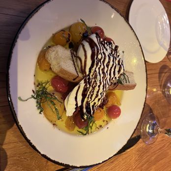 Villain & Saint - Caprese Salad - Gastropubs Near Me - Atlantic City, New Jersey