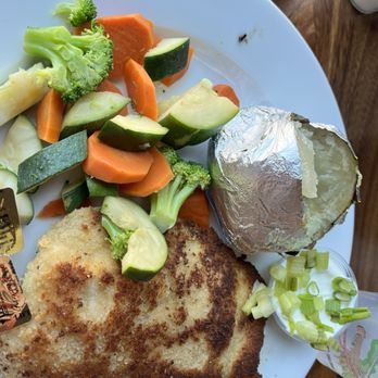 The Lobster Trap - Seafood Near Me - Avalon, California