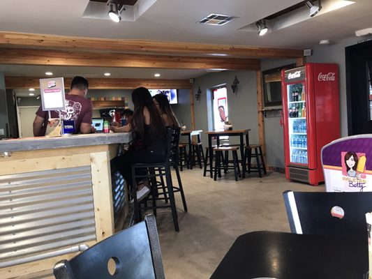 Ghett Yo Taco’s + Wing’s by null