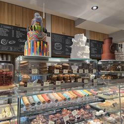 Mia's Brooklyn Bakery