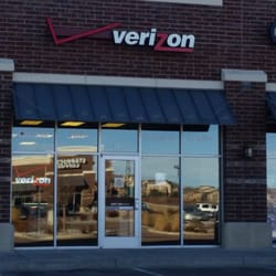 Verizon Authorized Retailer - Russell Cellular - Front door