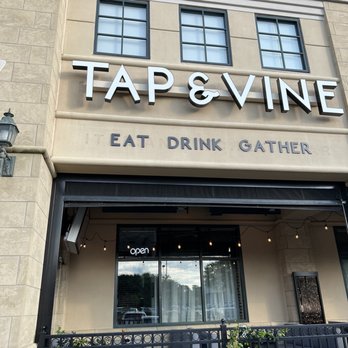 Tap & Vine Stonecrest - Outdoor seating - New American Near Me - Charlotte, North Carolina Tap & Vine Stonecrest - Outdoor seating - New American Near Me - Charlotte, North Carolina