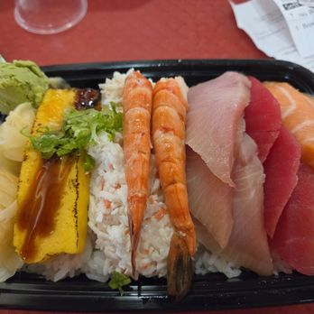 Mix Sushi Bar - Sushi Bars Near Me - Bellevue, Washington Mix Sushi Bar - Sushi Bars Near Me - Bellevue, Washington