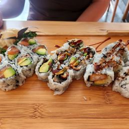 3 roll lunch special