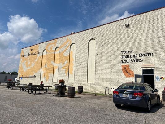 Oliver Brewing Company by null