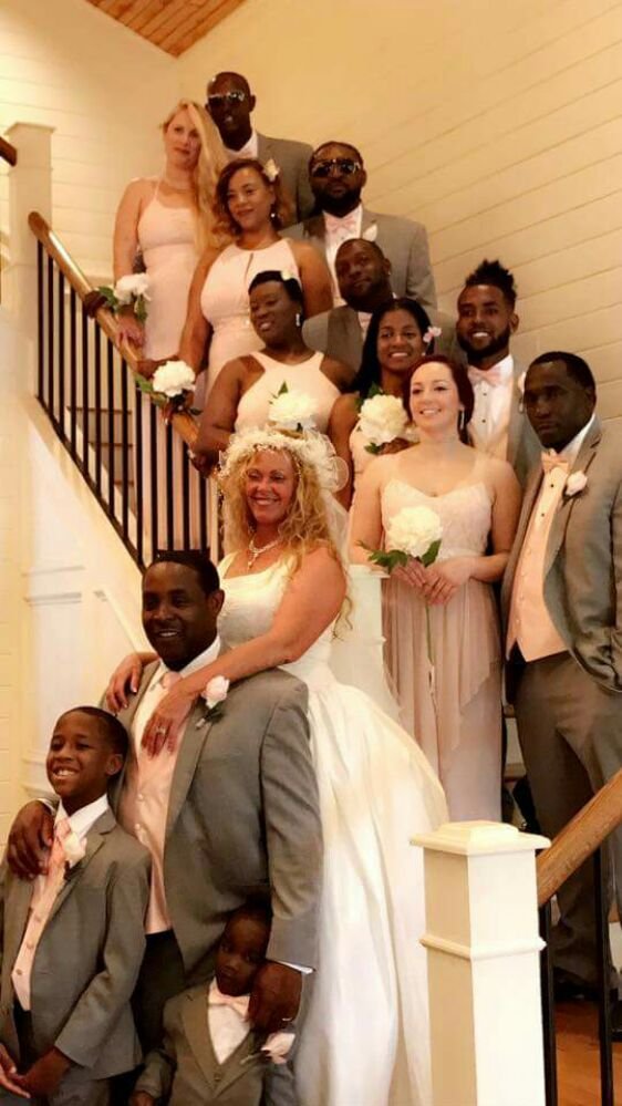 COLLISION DOCTOR 26 Photos 130 Railroad St, Toccoa, Body