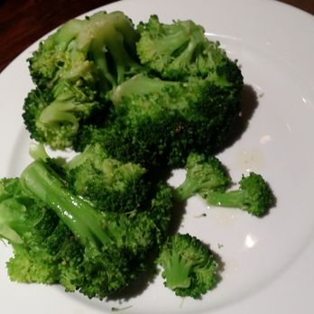 LongHorn Steakhouse - side of broccoli - Steakhouses Near Me - Castleton, Indiana