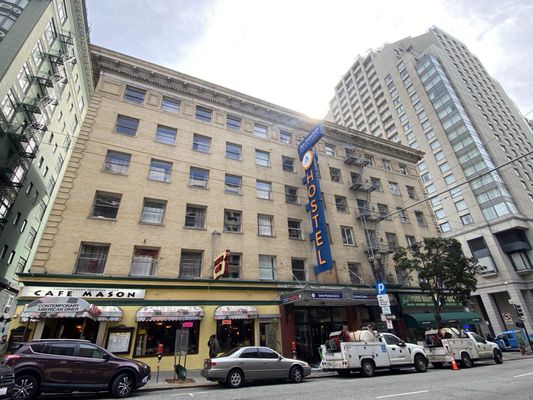 HI San Francisco Downtown Hostel by null