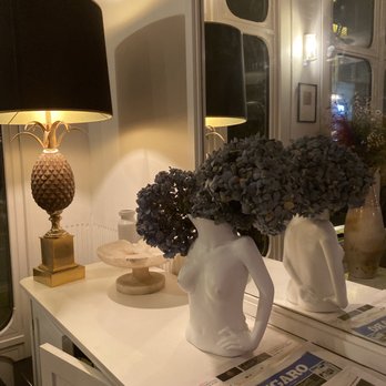 Le Pigalle - lobby - Hotels Near Me - Paris, 75