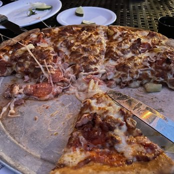 Hofbrau - Bbq Chx - American Near Me - Interlochen, Michigan
