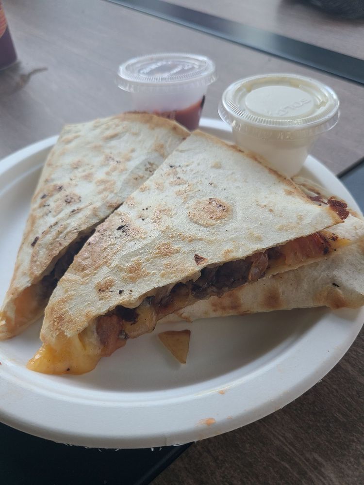 TRACKSIDE GRILL Updated September 2024 103 Wright St, Saratoga