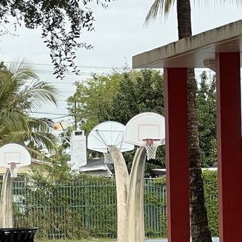 Roberto Clemente Park - Basketball Courts Near Me - Miami, Florida Roberto Clemente Park - Basketball Courts Near Me - Miami, Florida
