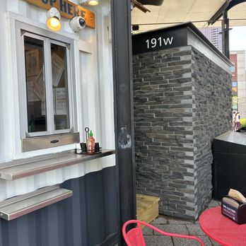 Luke's Lobster - Outside - Seafood Near Me - Boston, Massachusetts