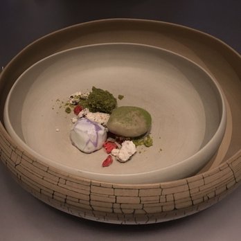 Alinea - New American Near Me - Chicago, Illinois Alinea - New American Near Me - Chicago, Illinois