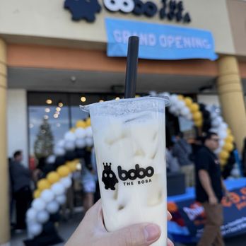 Bobo The Boba - a hand holding a cup of boba - Bubble Tea Near Me - Northridge, California Bobo The Boba - a hand holding a cup of boba - Bubble Tea Near Me - Northridge, California