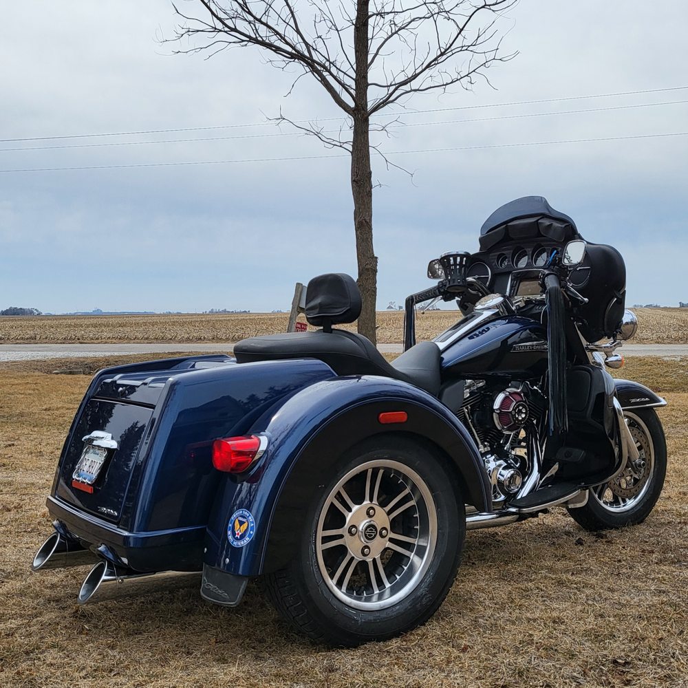 Brewzer Performance - My 2014 triglide - Motorcycle Repair Near Me - East Peoria, Illinois
