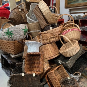 Small Holdings Farm - vintage baskets - Antiques Near Me - Aquebogue, New York Small Holdings Farm - vintage baskets - Antiques Near Me - Aquebogue, New York