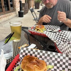 Brick Box Brewery - Outdoor with our pups
