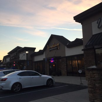 Le Mekong - The store front - Vietnamese Near Me - Johns Creek, Georgia
