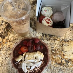 Merry Cafe - Coffee, cupcakes, açaí bowl