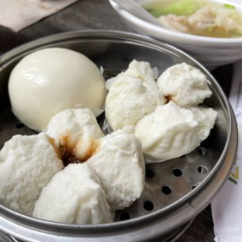 Harmony Palace - 叉燒包佬,奶皇包 - Dim Sum Near Me - Seattle, Washington Harmony Palace - 叉燒包佬,奶皇包 - Dim Sum Near Me - Seattle, Washington