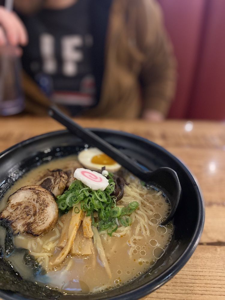Momohana Ramen & Boba Tea