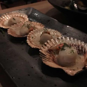 Monteiths - Wine Bars Near Me - Edinburgh, EDH