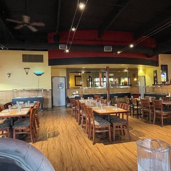 The Curry Leaves - Interior decor - Indian Near Me - Rocklin, California The Curry Leaves - Interior decor - Indian Near Me - Rocklin, California