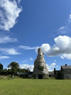 The Wonderful Barn by null