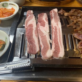 Blue House Korean BBQ - Samgyobsal - Korean Near Me - Mundelein, Illinois