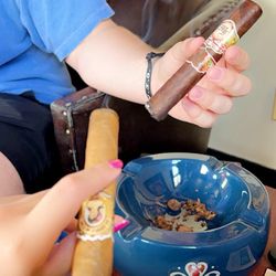 Governors Cigar Lounge