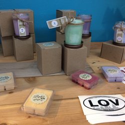 Lights of LOV Candles - Light of the Village - Candles and wax melts