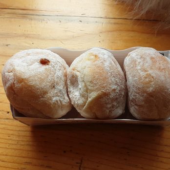 Dos Corazones Cafe - Mini Beignet - Cafes Near Me - Emeryville, California Dos Corazones Cafe - Mini Beignet - Cafes Near Me - Emeryville, California