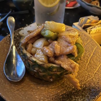 Grace's Mandarin - Hawaiian Chicken - Asian Fusion Near Me - Oxon Hill, Maryland