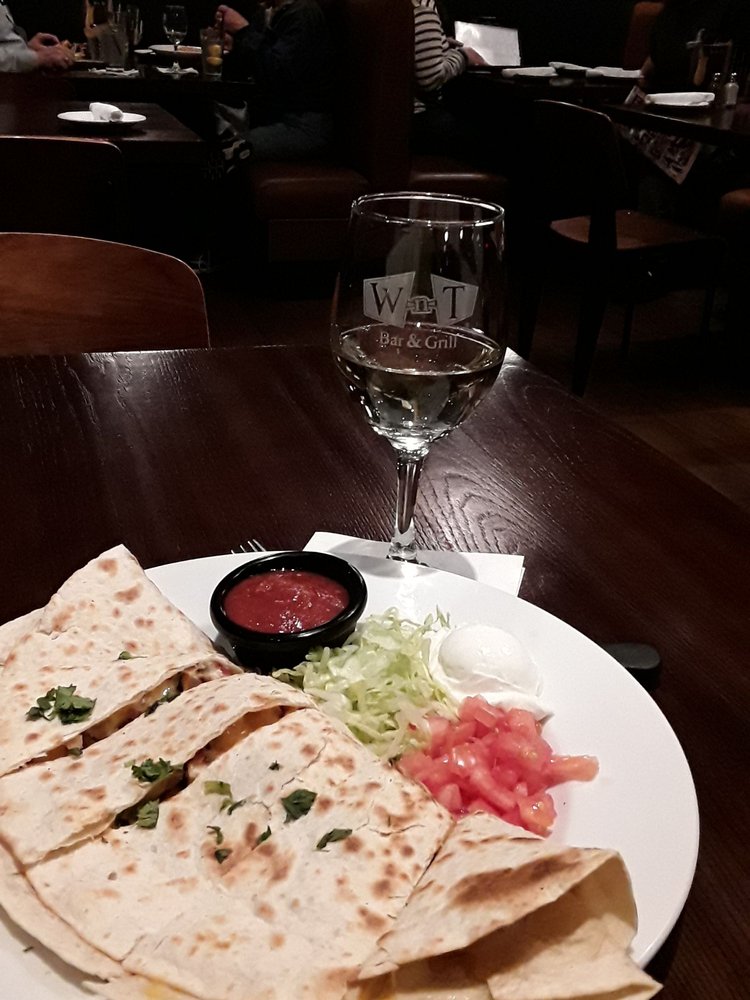 WOODNTAP BAR & GRILL HAMDEN 93 Photos & 145 Reviews 2100