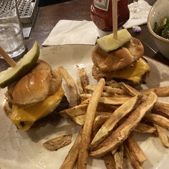 Wexford, Savannah's Irish Pub - Beef sliders - Irish Pub Near Me - Savannah, Georgia Wexford, Savannah's Irish Pub - Beef sliders - Irish Pub Near Me - Savannah, Georgia