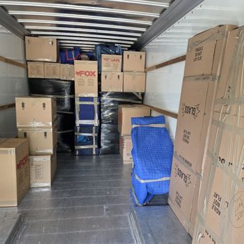 Husky Moving - A professional move also includes properly and securely loading the truck to ensure your belongings are protected during transportation. - Movers Near Me - Tucker, Georgia Husky Moving - A professional move also includes properly and securely loading the truck to ensure your belongings are protected during transportation. - Movers Near Me - Tucker, Georgia