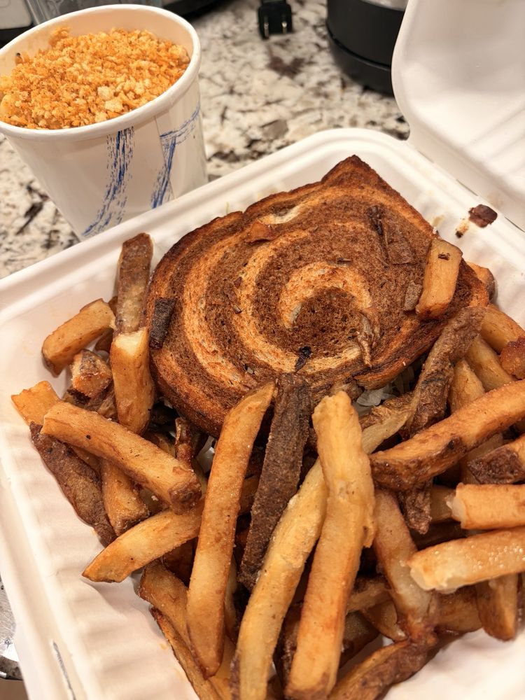 Yummvees Vegan Food