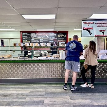 Paparazzi Pizza - Interior - Pizza Near Me - Panama City, Florida Paparazzi Pizza - Interior - Pizza Near Me - Panama City, Florida