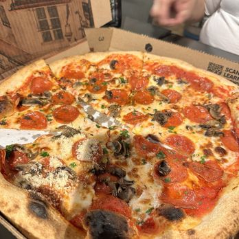 2-1-Dough Pizza - Pepperoni mushroom pizza - Pizza Near Me - San Antonio, Texas 2-1-Dough Pizza - Pepperoni mushroom pizza - Pizza Near Me - San Antonio, Texas