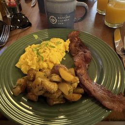 "Made to Order" the waitress even said this was already made and no other choice available besides already hard boiled egg. "Made to Order" the waitress even said this was already made and no other choice available besides already hard boiled egg.